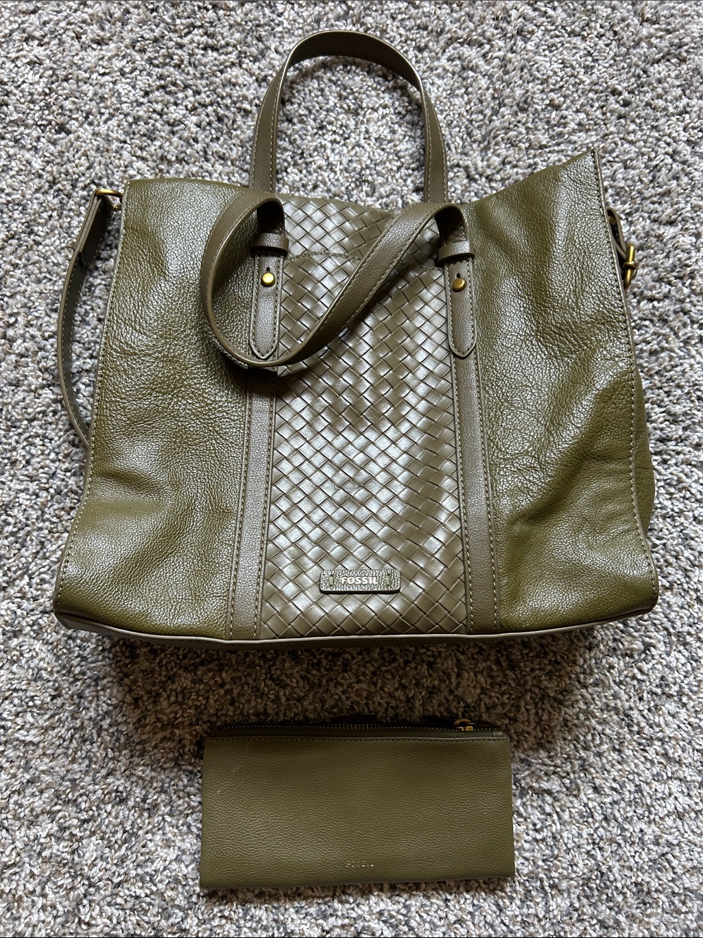 New Olive Green Fossil Tote With Wallet